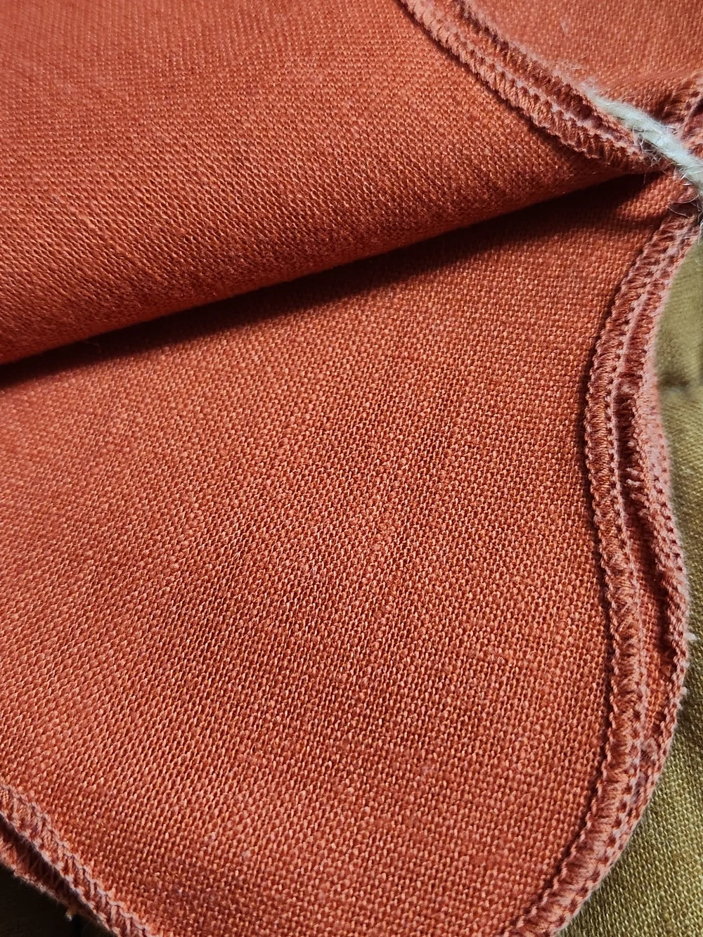None set scalloped